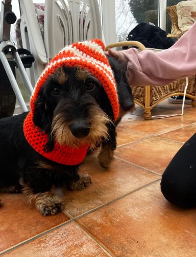 Betty in a hat
